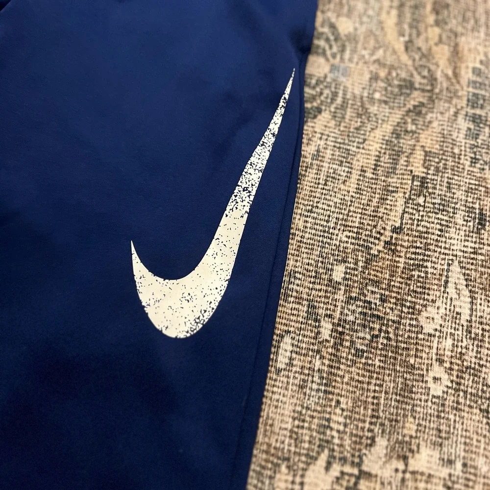 Nike great description